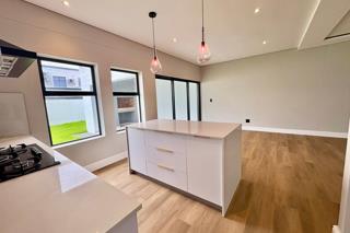 4 Bedroom Property for Sale in Sandown Western Cape